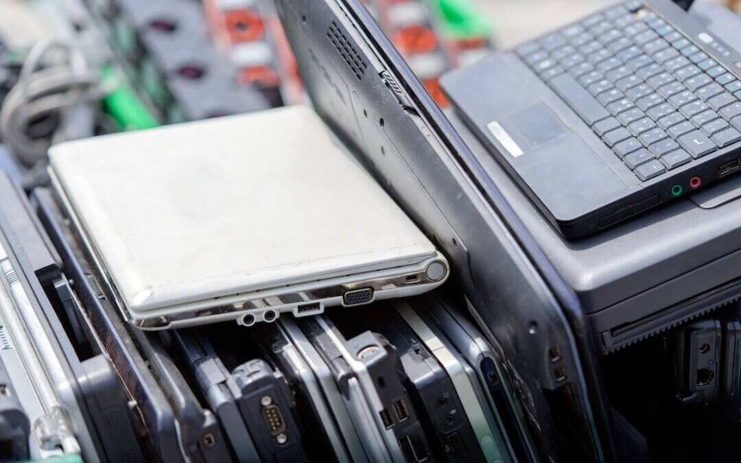 What Are the Risks of Running Legacy Technology in an Insurance Agency?